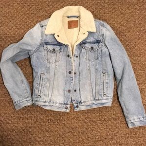 Levi’s Sherpa Trucker Jacket